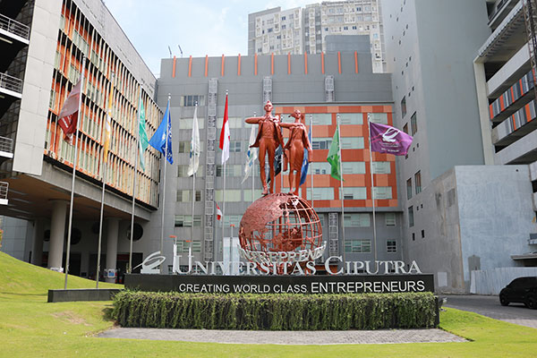 UNIVERSITAS CIPUTRA